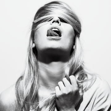 Face, Hair, White, Black-and-white, Facial expression, Lip, Nose, Monochrome, Head, Beauty, Face, Hair, White, Black-and-white, Facial expression, Lip, Nose, Monochrome, Head, Beauty,